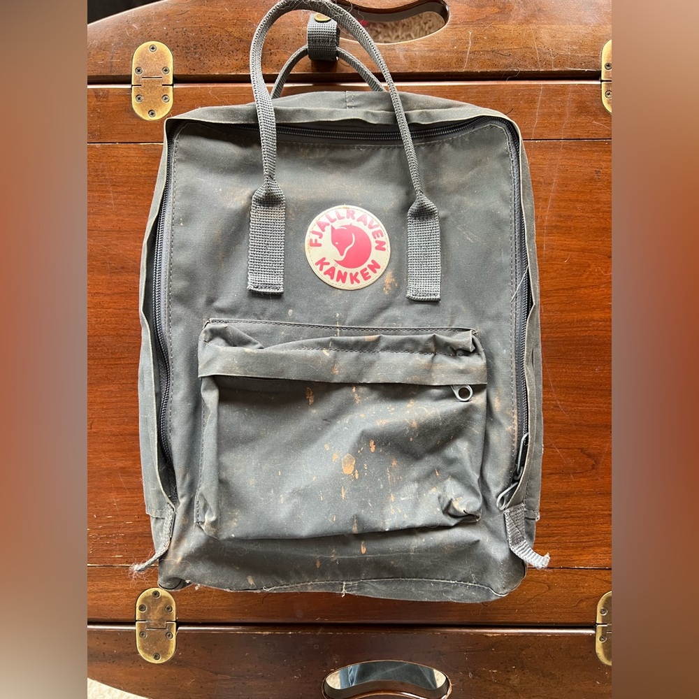 Kånken Gray Backpack